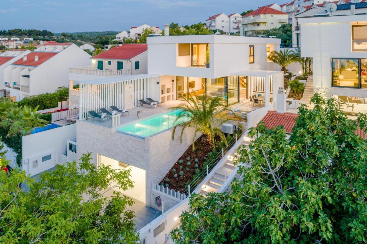 Villa Vitae & Villa Pax 수티반 외부 사진